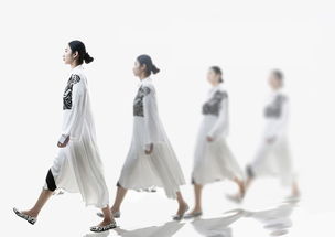 阿曼女装西服品牌，时尚与品质的完美融合