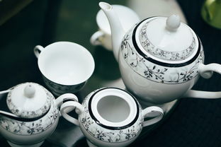 陶瓷与茶香交融—探寻那些独具匠心的陶瓷茶叶品牌
