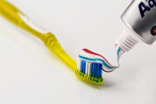 盘点那些助你口腔健康的补牙专用漱口水品牌