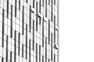 铝门窗行业强化品牌建设之路，策略与实践